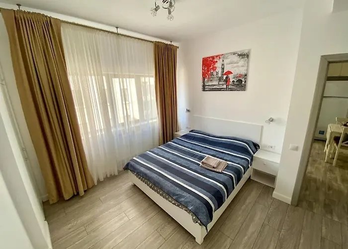 Cozy With 2 Apartment