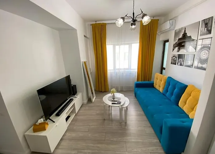 Cozy With 2 Apartment Bucharest